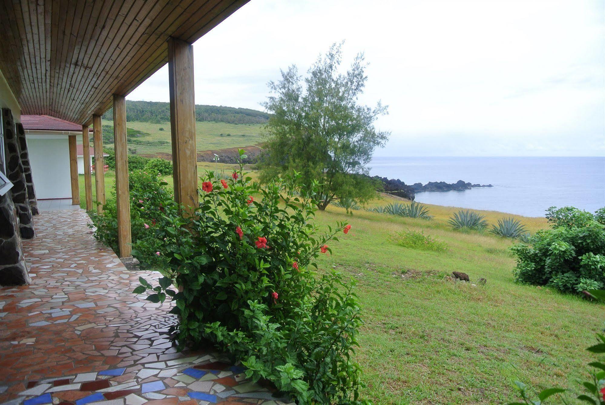 Iorana Isla De Pascua Hotel Hanga Roa Ngoại thất bức ảnh